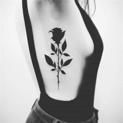 boob tattoos small|23 beautiful sideboob tattoos